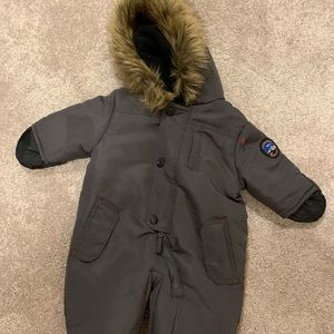 Rothschild infant snorkel onzie sz medium